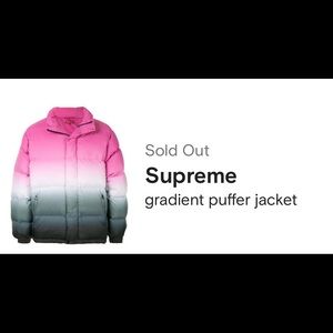 SUPREME puffy coat😍